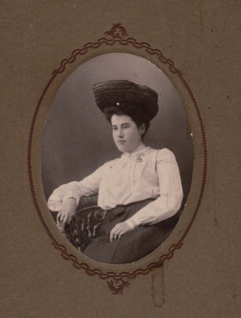 Inez Wadleigh, c. 1905